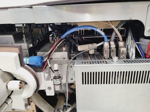 Thumbnail image of Finnigan MAT LCQ Mass Spectrometer System Lab