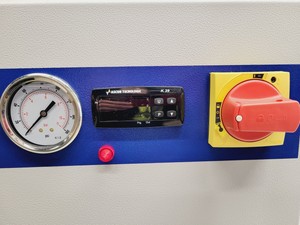 Thumbnail image of Applied Thermal Control K4 K410000W Industrial Recirculating Chiller Lab Faulty