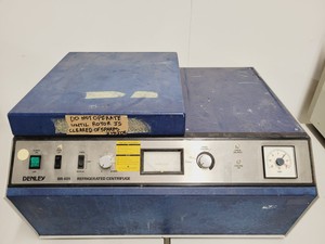 Thumbnail image of Job Lot of Various Used Laboratory Items - Centrifuges, Pumps, Evaporators Lab