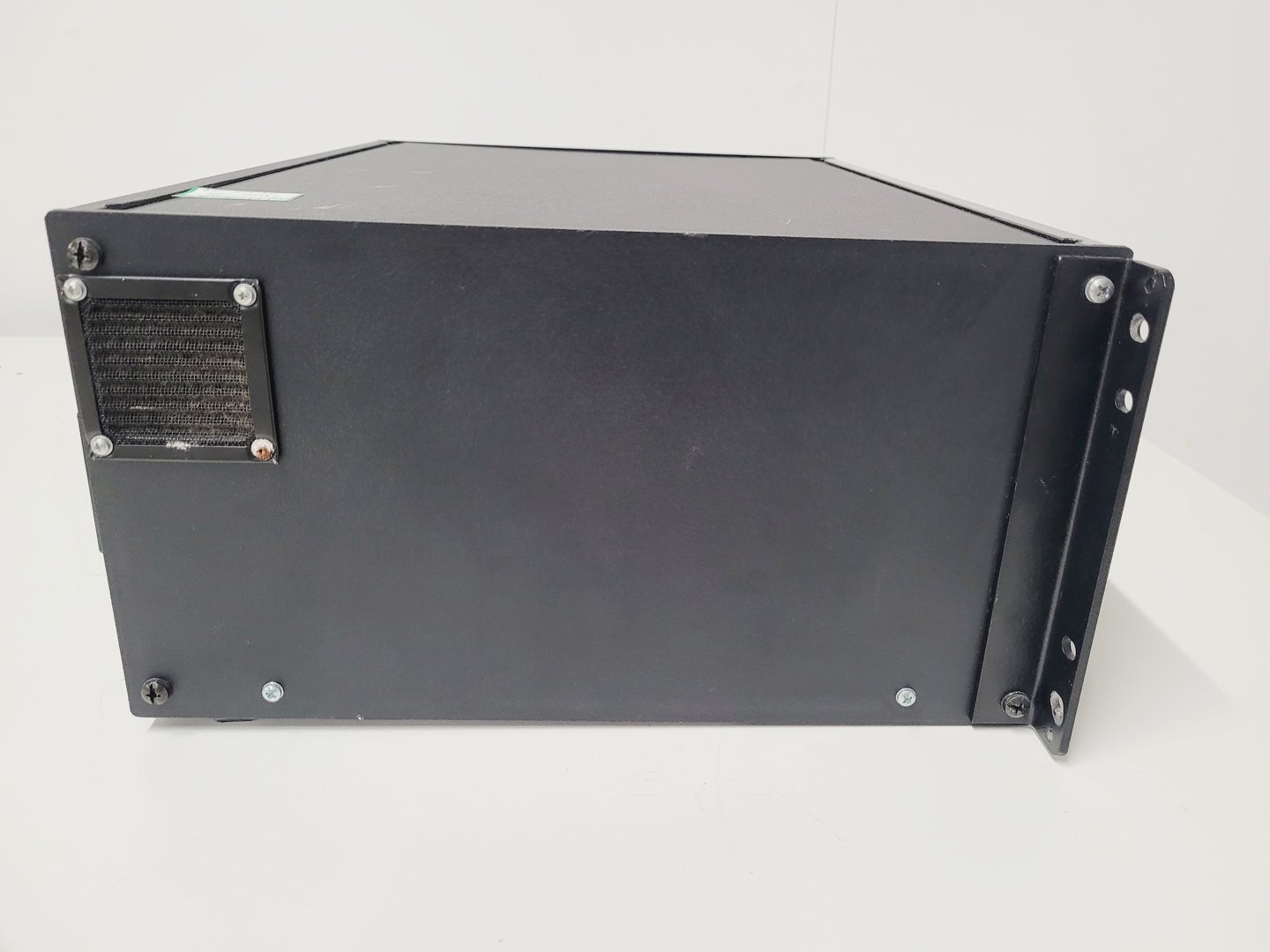 Image of Rigaku Integrated Actor Controller Automated Crystal Transfer System