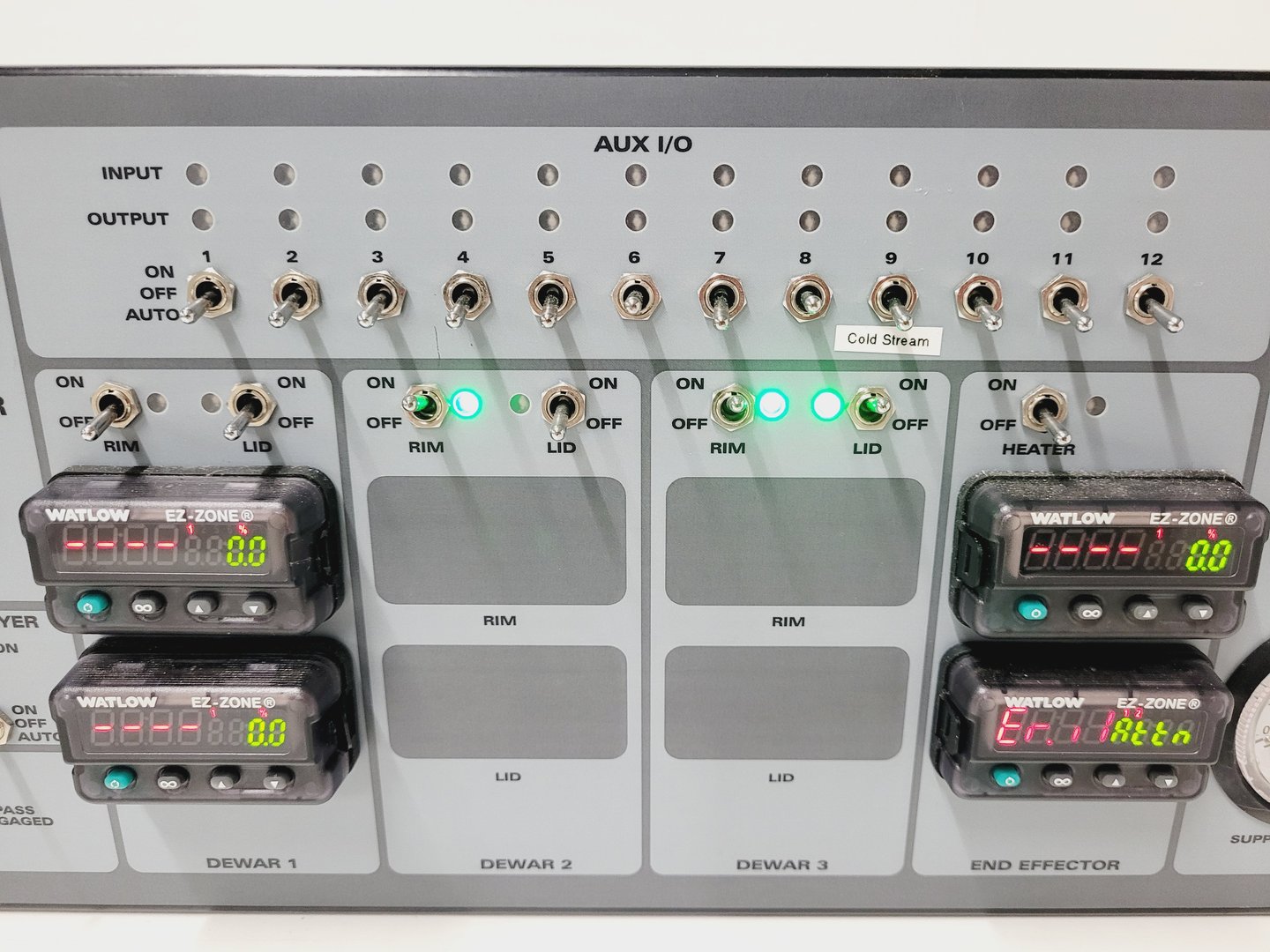 Image of Rigaku Integrated Actor Controller Automated Crystal Transfer System