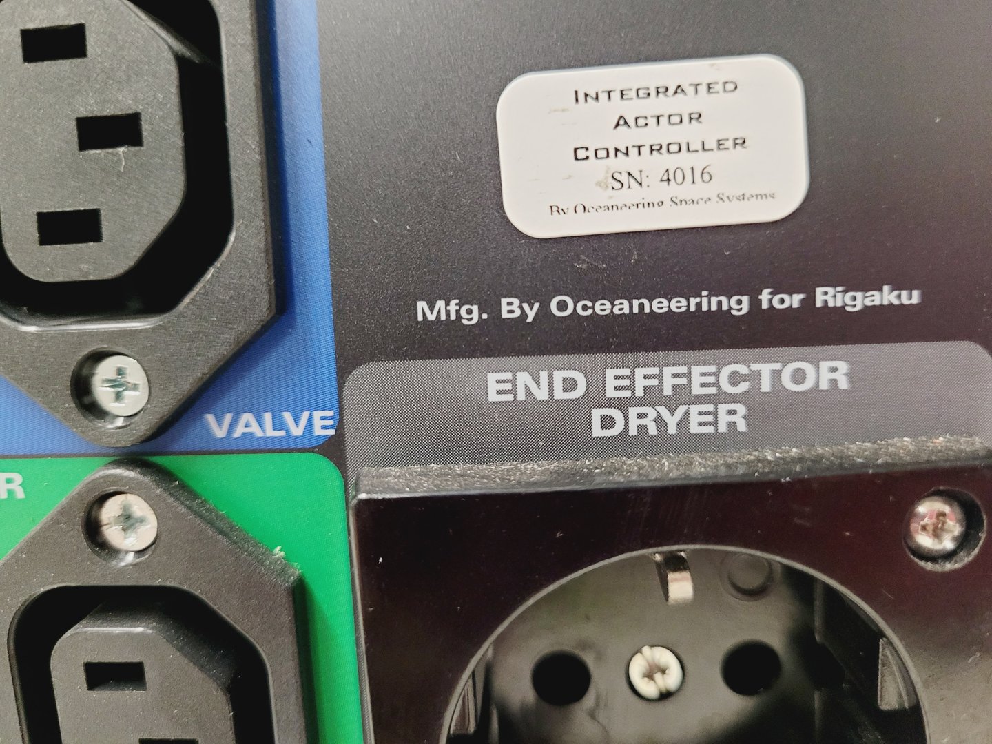 Image of Rigaku Integrated Actor Controller Automated Crystal Transfer System