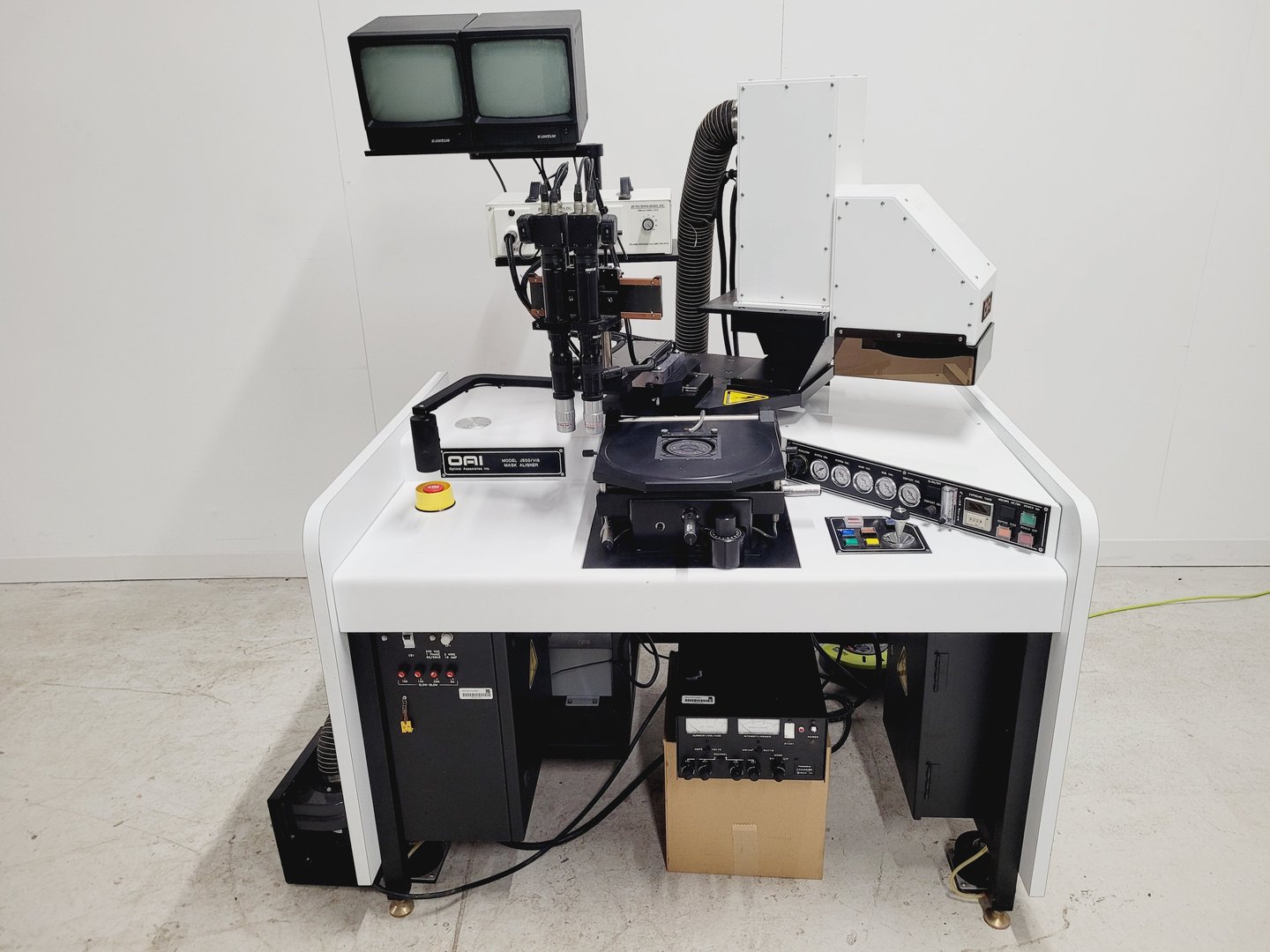 Image of Optical Associates OAI Model J500/VIS Mask Aligner Lab