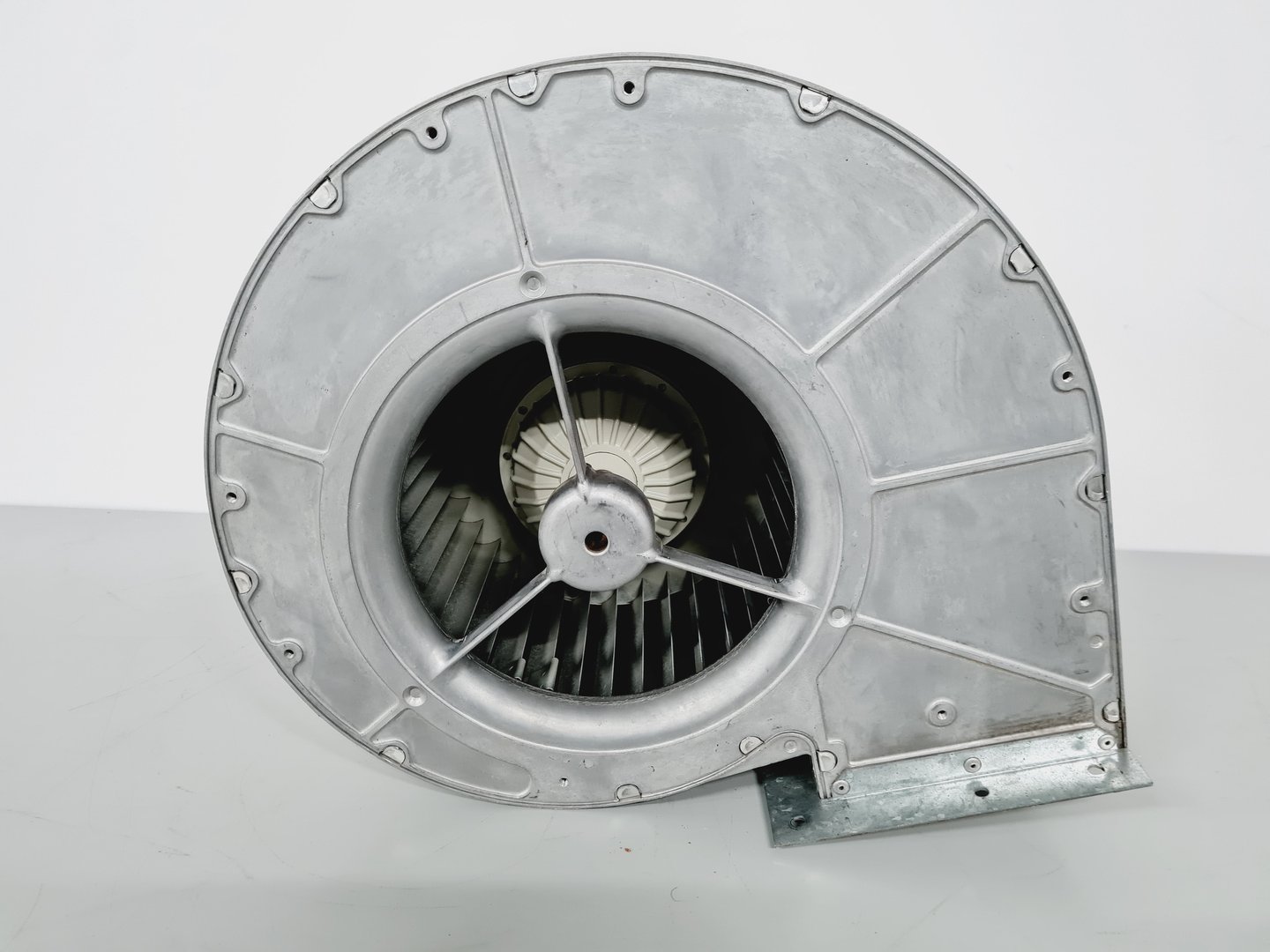 Image of 4 X ZIEHL-ABEGG Type - EWRG 210 LB/4 Industrial Blower Fans