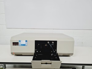 Thumbnail image of Perkin Elmer Luminescence Spectrometer LS 50 B System w/ Software Lab