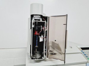 Thumbnail image of Perkin Elmer AutoSystem XL Gas Chromatograph Lab