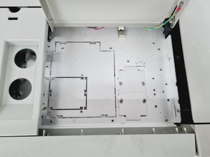 Thumbnail image of Hewlett Packard 5890E Series II Plus Gas Chromatograph Lab Spares/Repairs