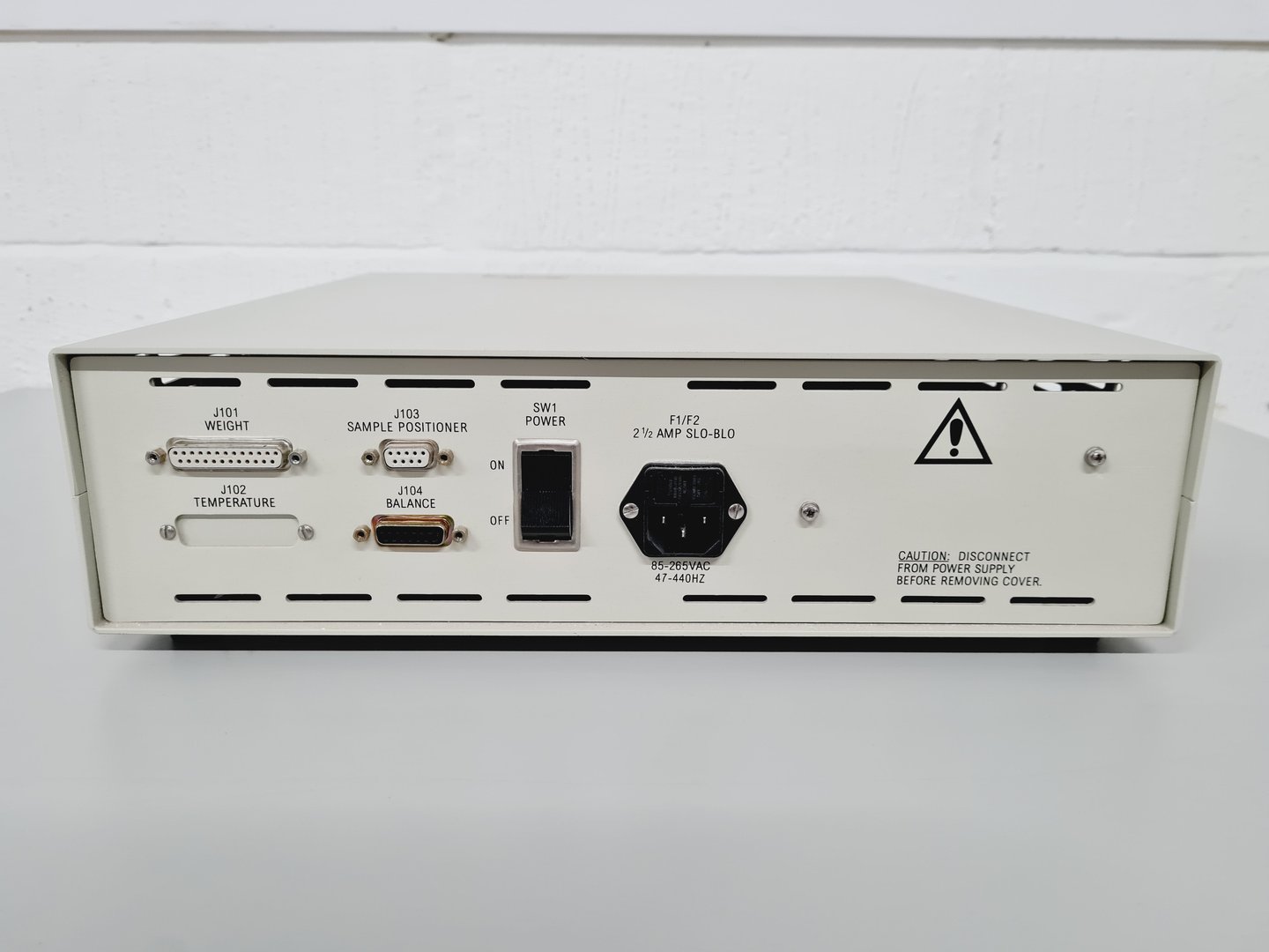 Image of DVS Water Vapor Sorption Analyzer System Lab