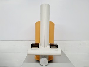 Image of Ciphergen ProteinChip System Series 4000 Lab