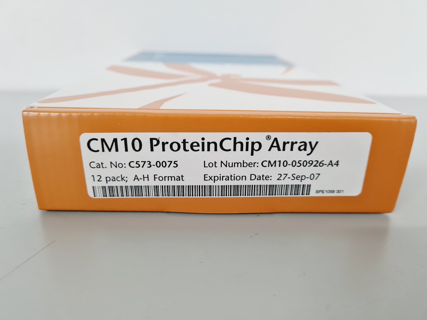 Image of Ciphergen ProteinChip System Series 4000 Lab