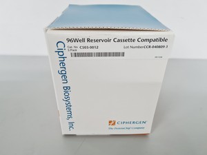 Thumbnail image of Ciphergen ProteinChip System Series 4000 Lab