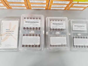 Thumbnail image of Ciphergen ProteinChip System Series 4000 Lab