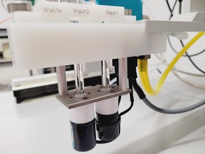 Thumbnail image of CTC Analytics Leap HTC PAL Autosampler Heating and Cooling HPLC Lab