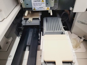 Thumbnail image of Beckman Coulter Model Genomelab GeXP Genetics Analysis Lab