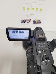 Thumbnail image of Canon Model XF305 HD Video Camera 1 x Battery, Remote Control and Charger