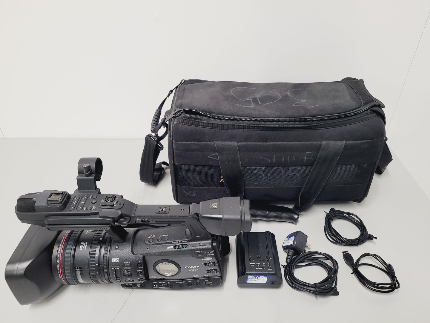 Image of Canon XF305 HD PAL Video Camera Camcorder and Charger_Power Adapter