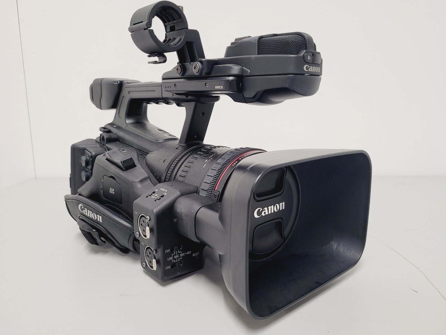 Image of Canon XF305 HD PAL Video Camera Camcorder and Charger_Power Adapter