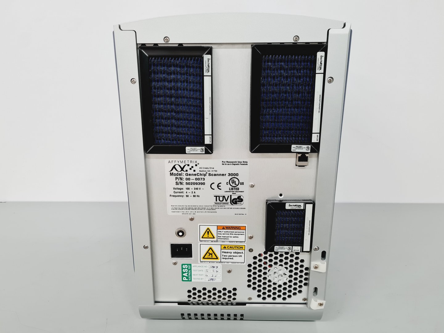 Image of Affymetrix GeneChip Scanner 3000 System with Affymetrix Fluidics Station 450 Lab