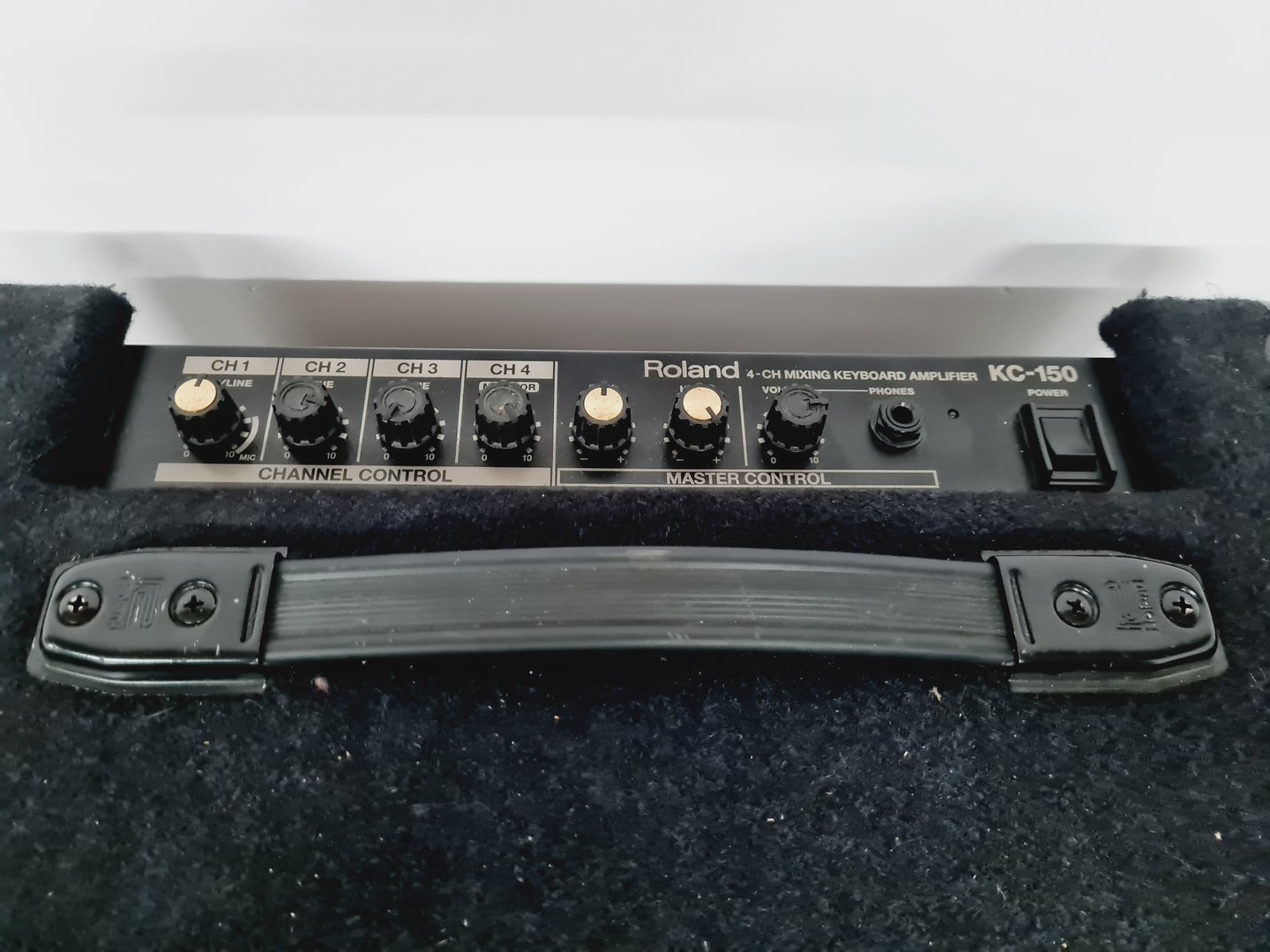 Image of 3 x Roland Mixing Keyboard Amplifier, KC-150, KC-350