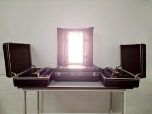 Thumbnail image of 3 x Kino Flo Diva Lite Model 400 Lighting Systems