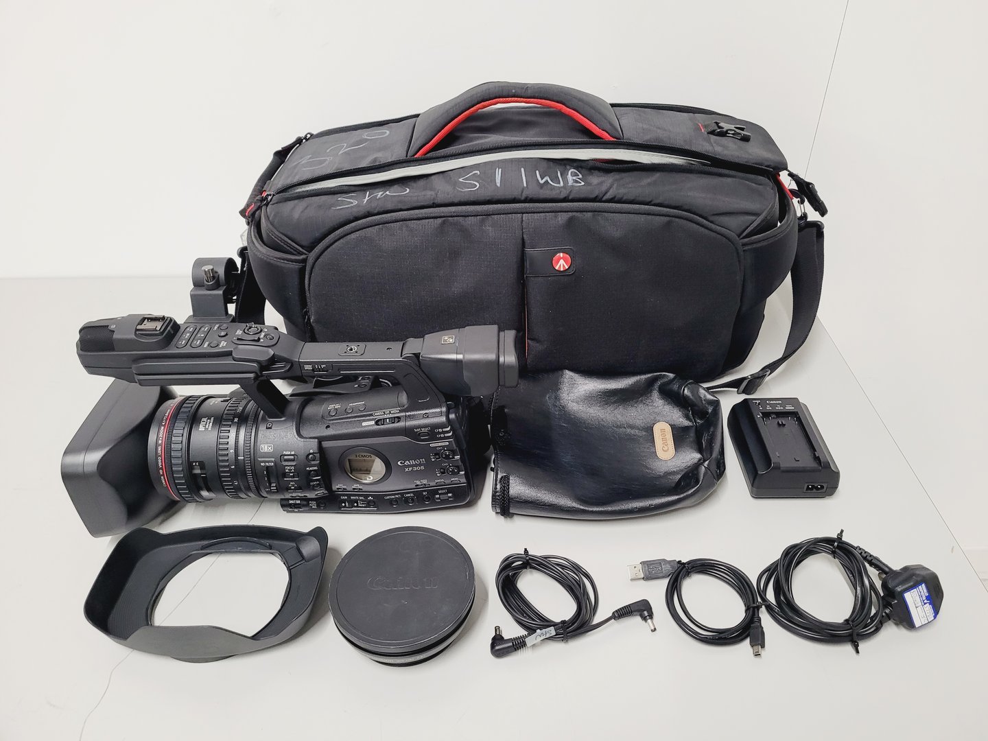 Image of Canon XF305 HD PAL Video Camera Wide Angle Lens, PSU Power Adapter 