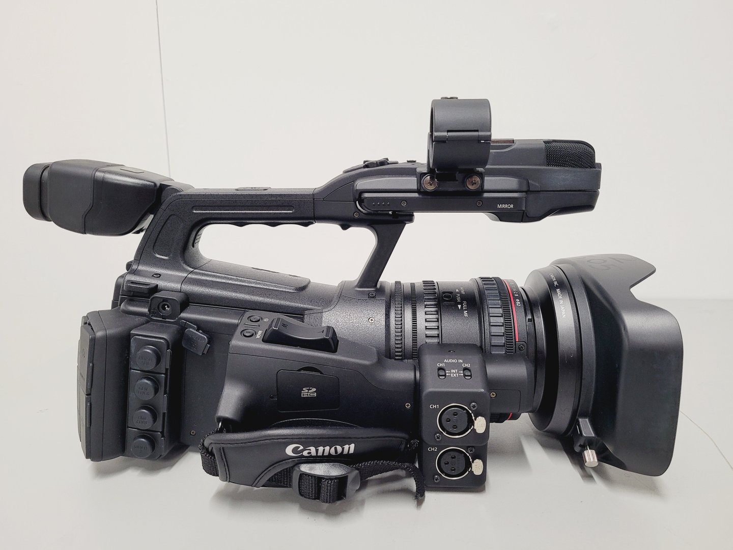 Image of Canon XF305 HD PAL Video Camera Wide Angle Lens, PSU Power Adapter 