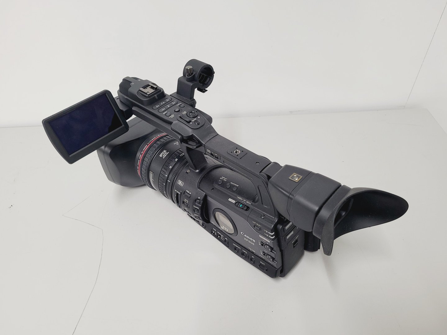 Image of Job Lot of AV Equipment 3 x Canon Camcorders 5 x Sony HDV Recorders 4 x Lights