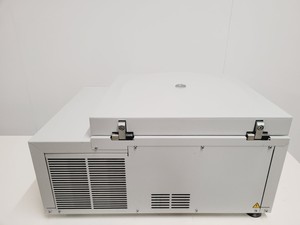 Thumbnail image of Eppendorf 5810R Refrigerated Benchtop Centrifuge with Rotor and Buckets