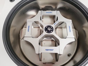 Thumbnail image of Eppendorf 5810R Refrigerated Benchtop Centrifuge with Rotor and Buckets