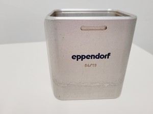 Thumbnail image of Eppendorf 5810R Refrigerated Benchtop Centrifuge with Rotor and Buckets