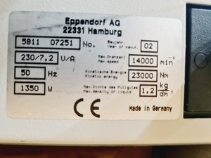 Thumbnail image of Eppendorf 5810R Refrigerated Benchtop Centrifuge with Rotor and Buckets