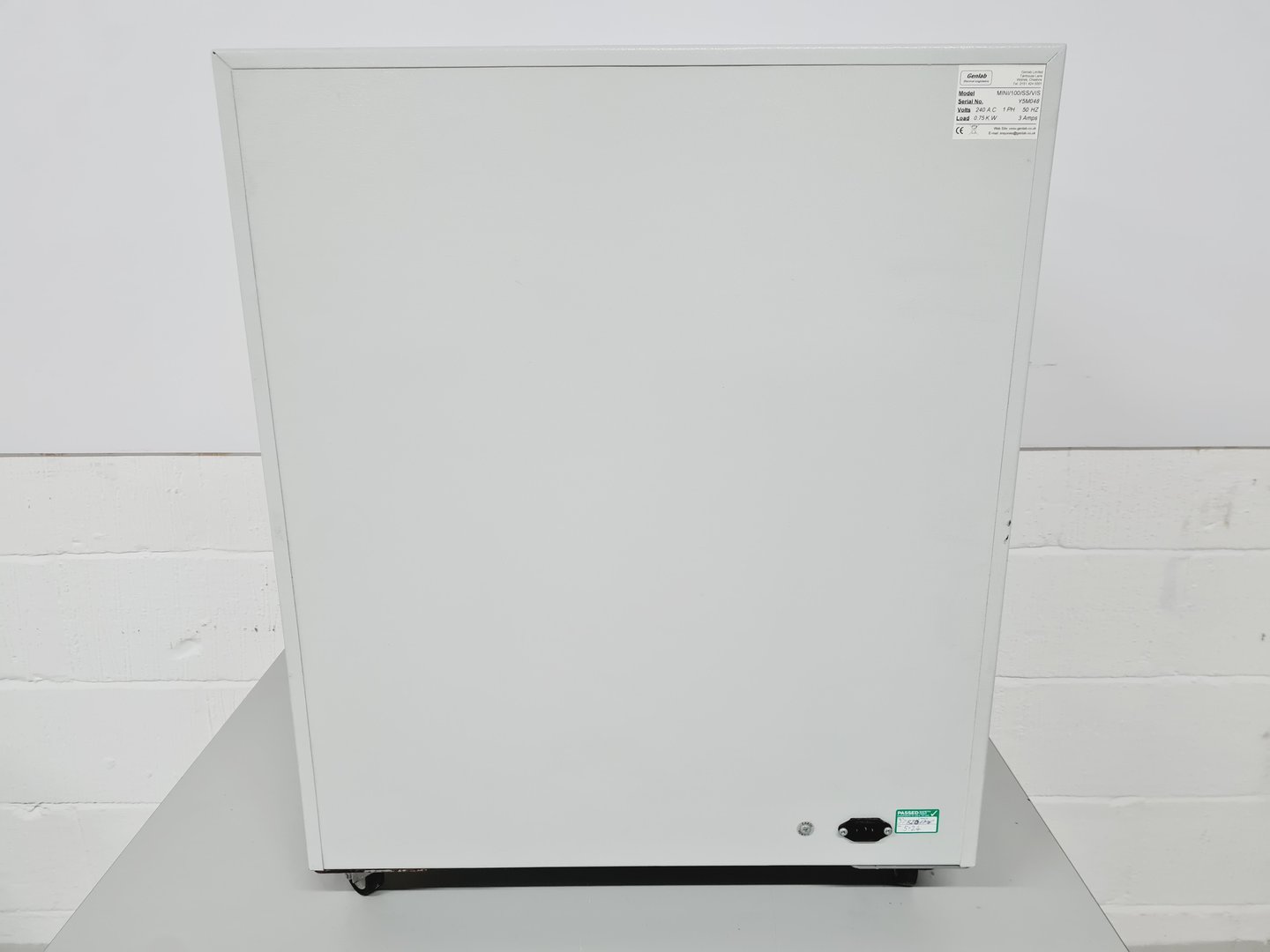 Image of Genlab Mini/100/SS/VIS Incubator Lab