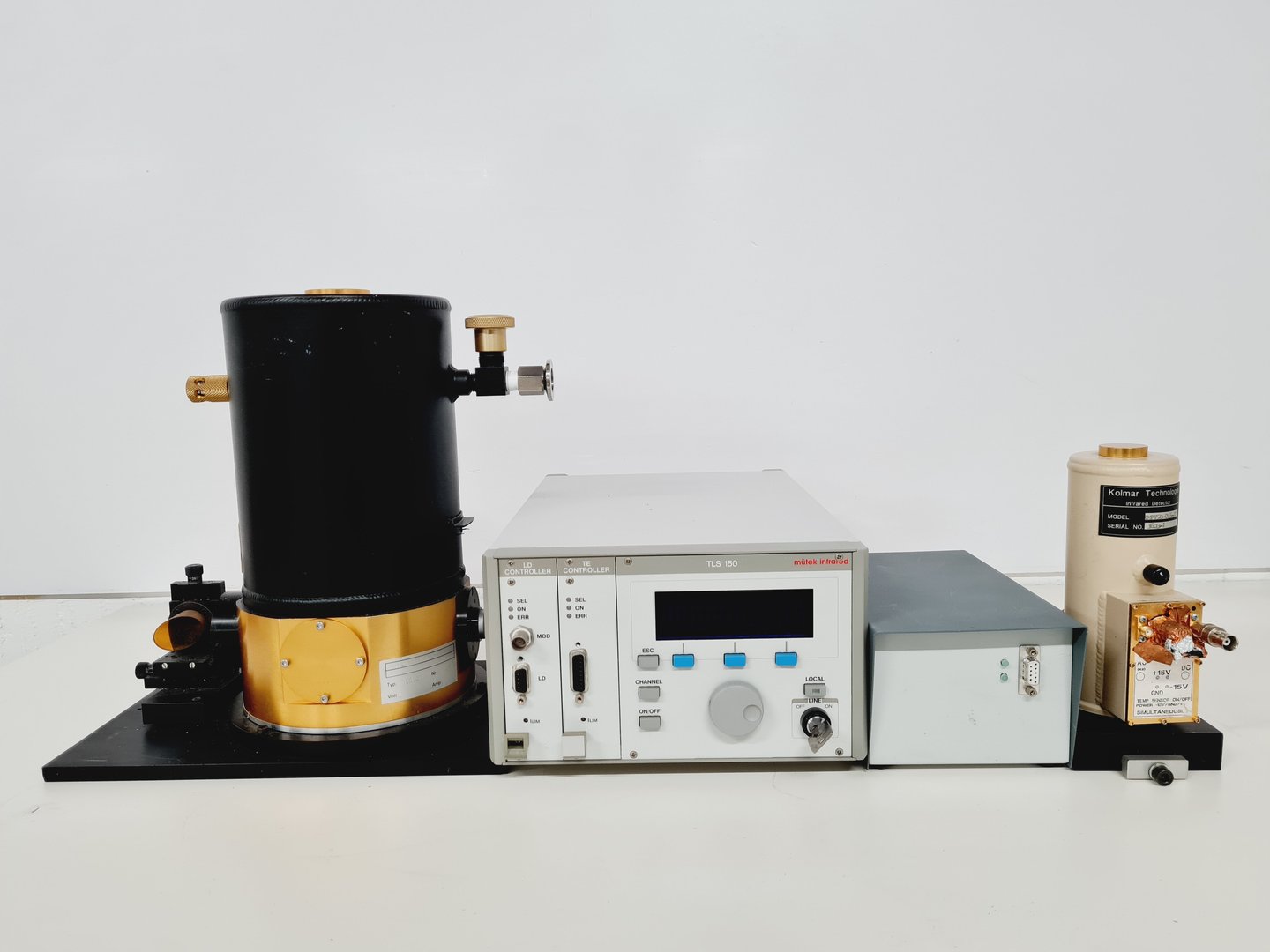 Image of Mutek Infrared Laser System - TLS 150, 0LS150,  KMPV50-0.5-J2 Lab