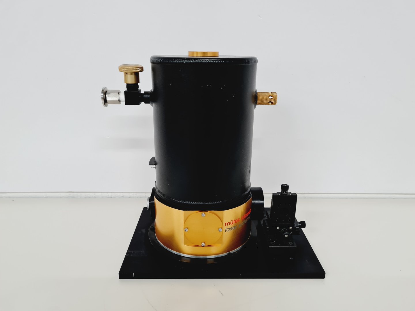 Image of Mutek Infrared Laser System - TLS 150, 0LS150,  KMPV50-0.5-J2 Lab
