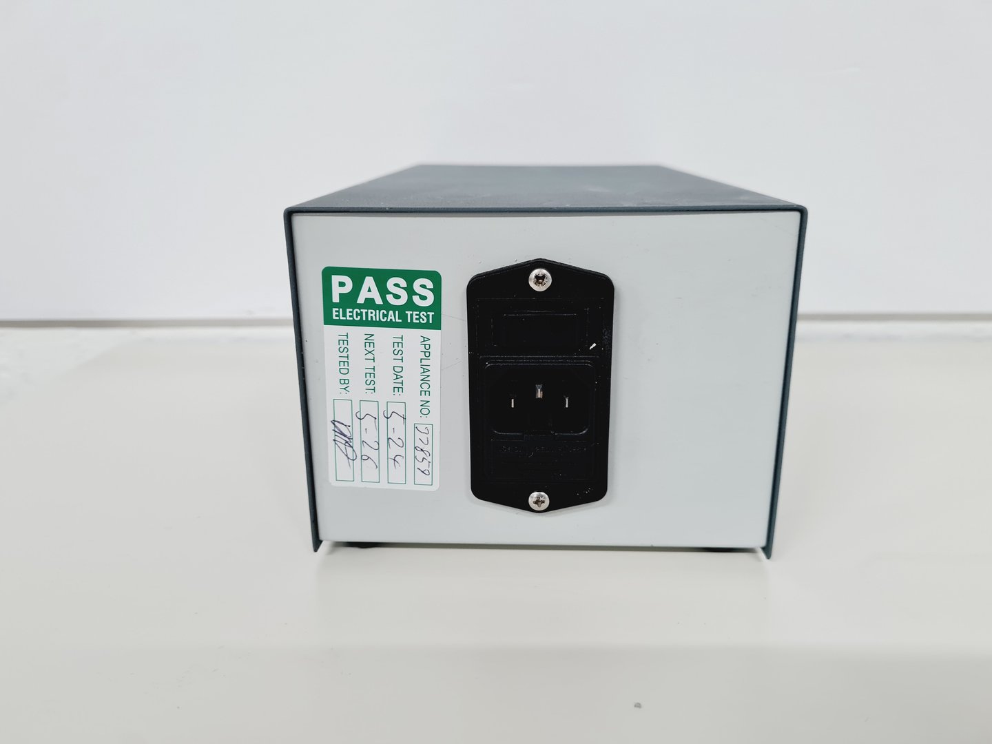 Image of Mutek Infrared Laser System - TLS 150, 0LS150,  KMPV50-0.5-J2 Lab