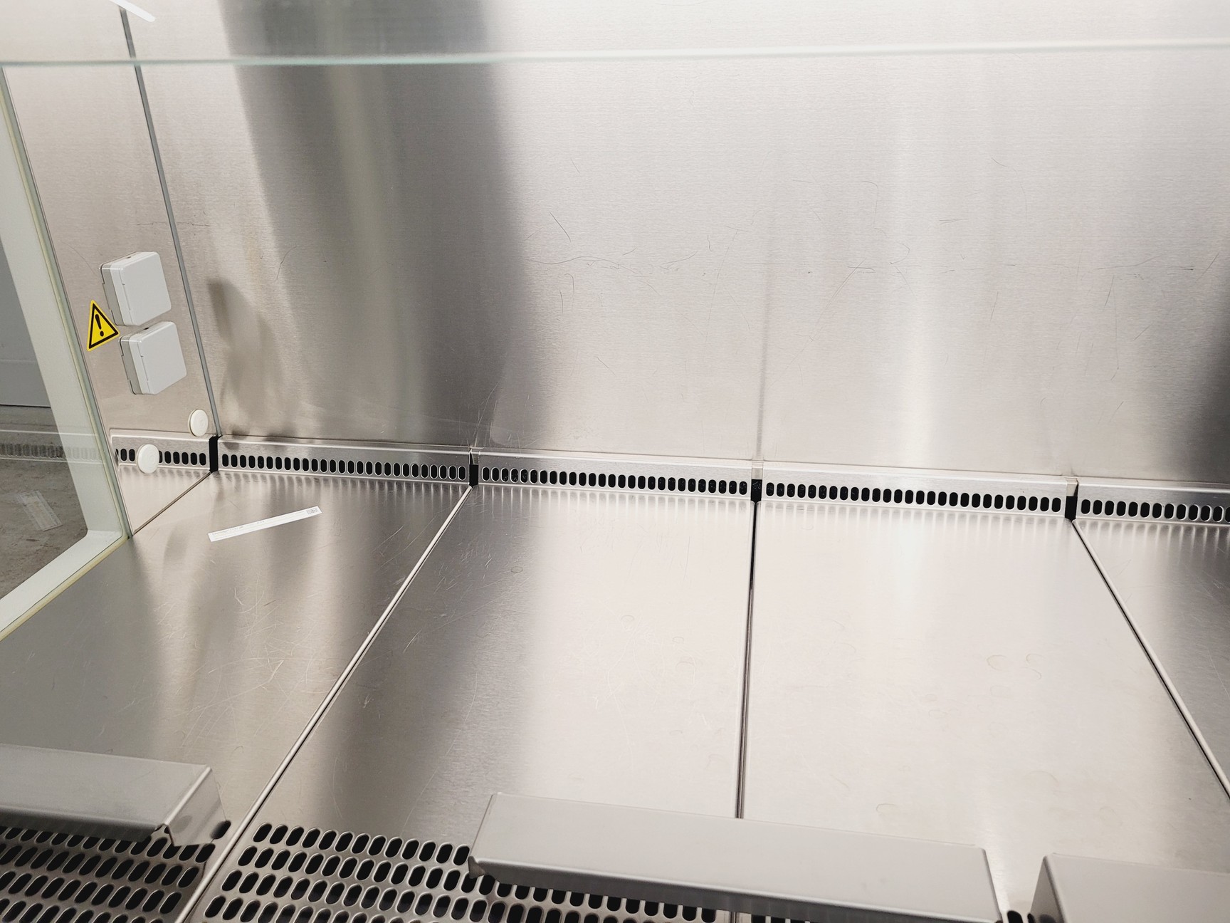 Image of Thermo Scientific Safe 2020 Safety Cabinet Type S2020 1.5 With Stand