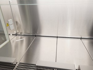 Thumbnail image of Thermo Scientific Safe 2020 Safety Cabinet Type S2020 1.5 With Stand