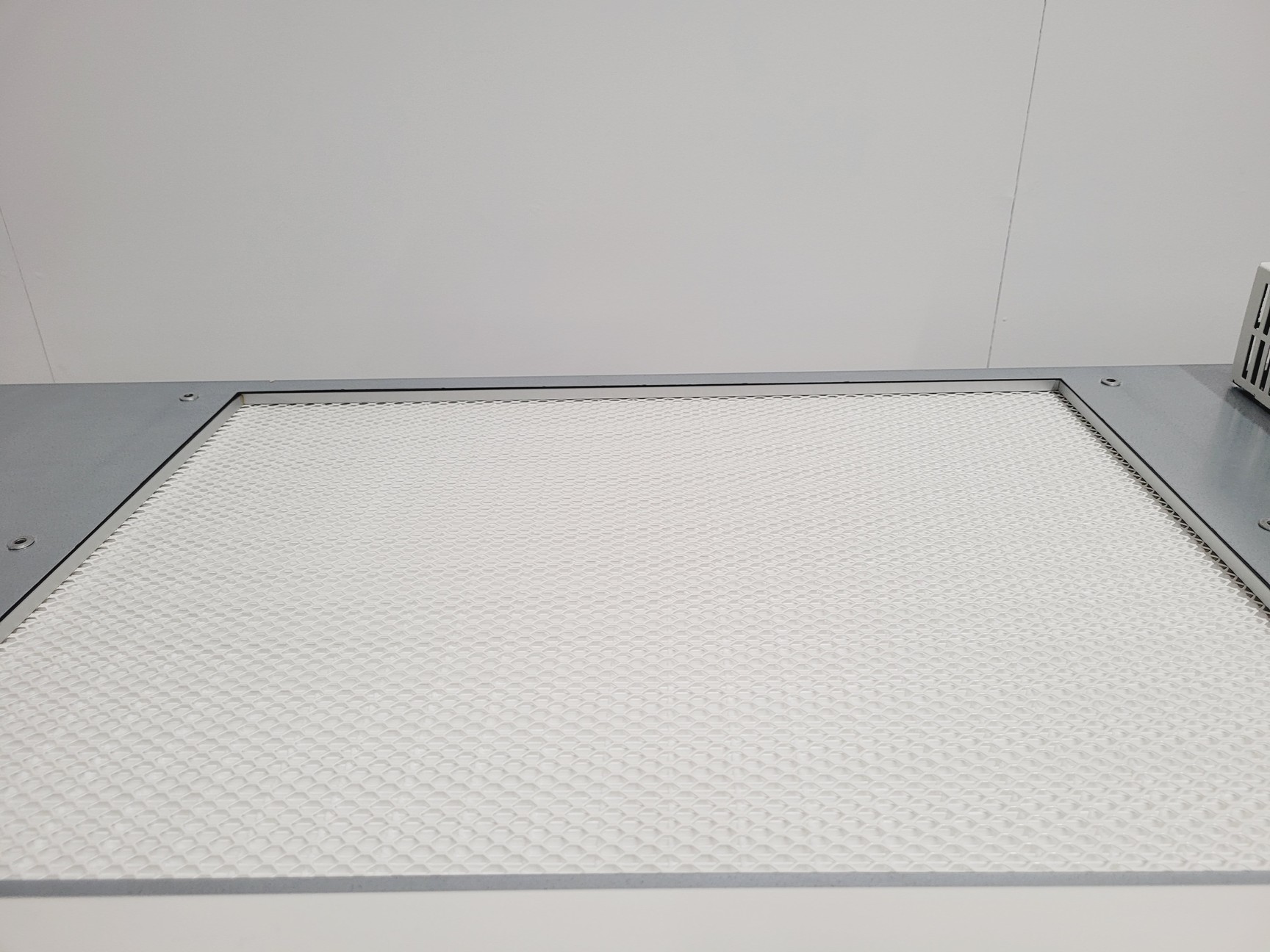 Image of Thermo Scientific Safe 2020 Safety Cabinet Type S2020 1.5 With Stand