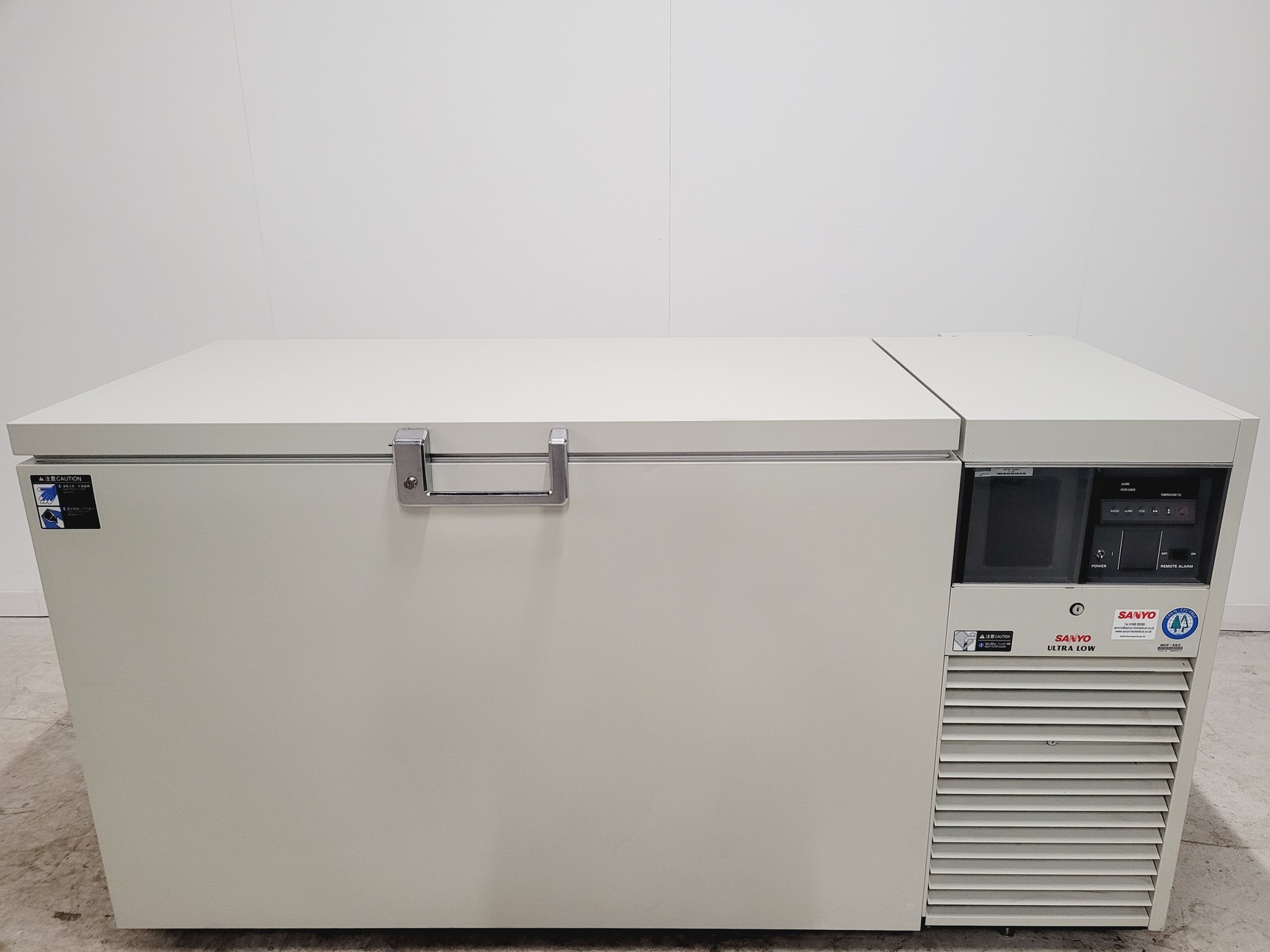 Image of Sanyo MDF-593 Ultra Low Temperature Chest Freezer ULT 487 Litres Lab