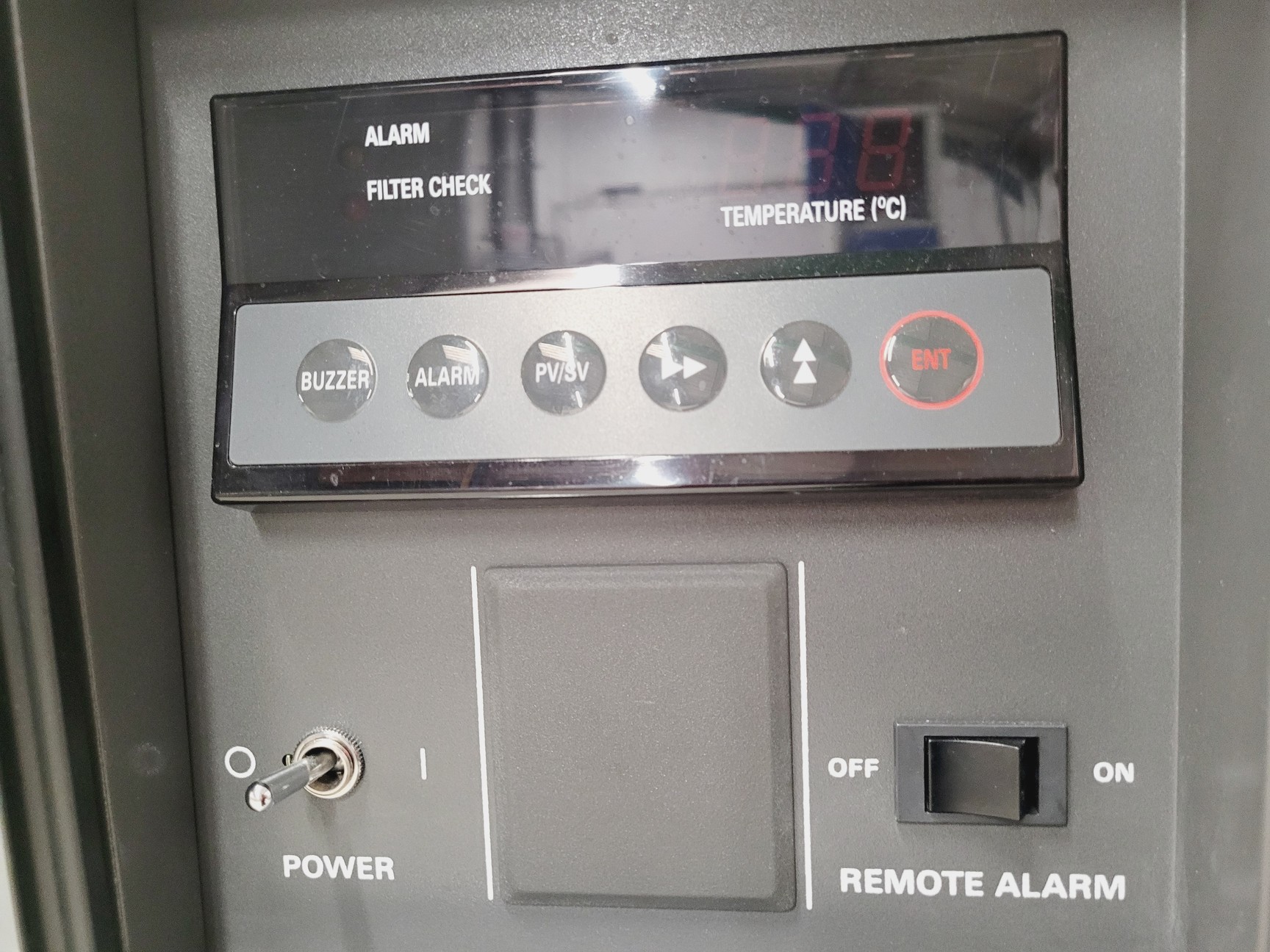 Image of Sanyo MDF-593 Ultra Low Temperature Chest Freezer ULT 487 Litres Lab