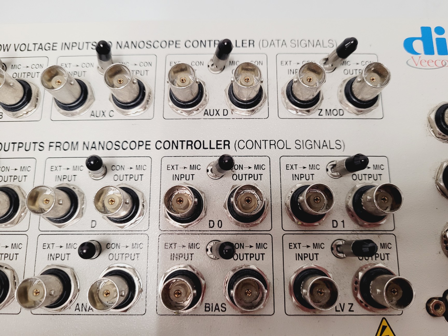 Image of Digital Instruments Signal Access Module lll Lab