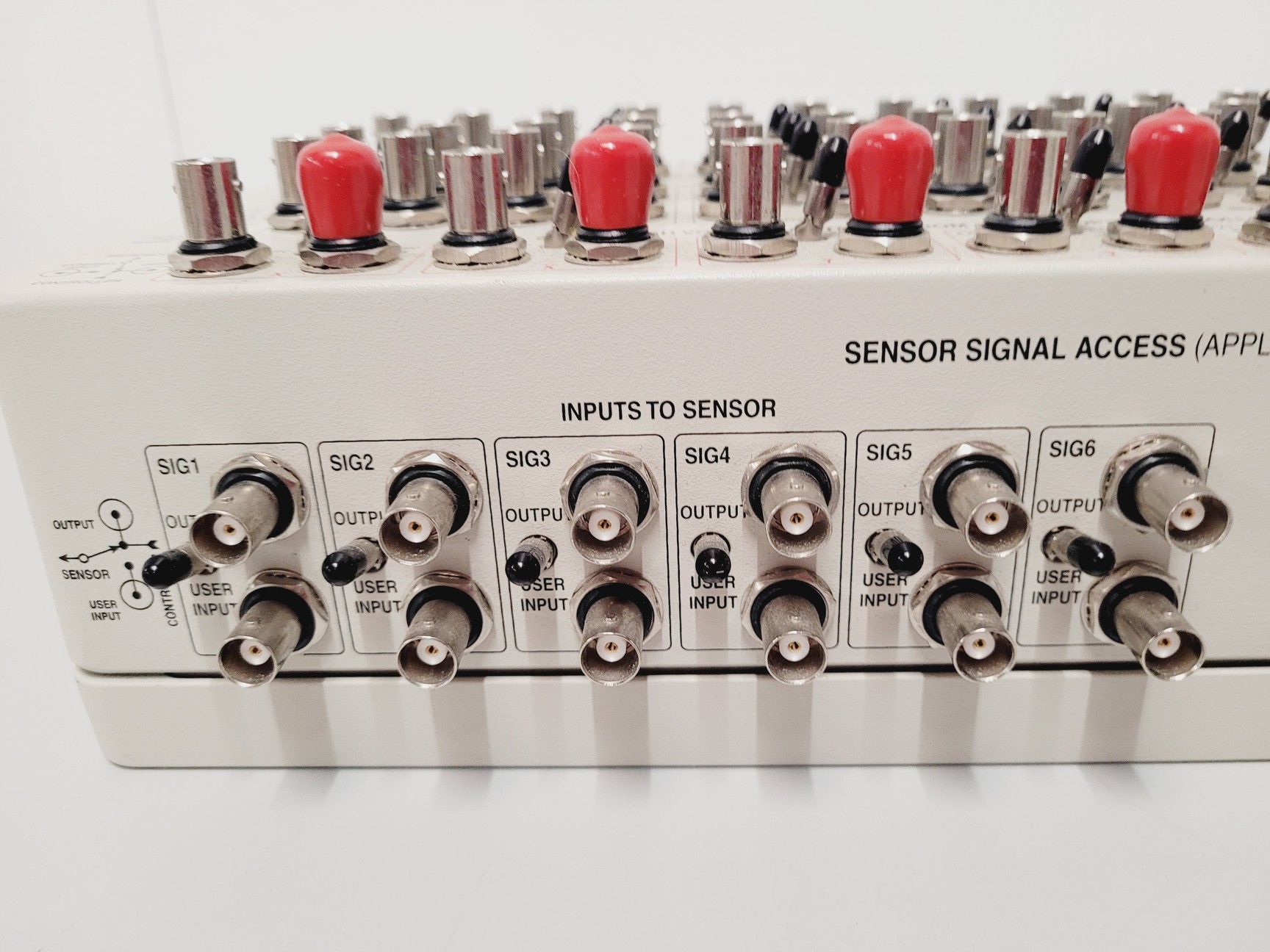 Image of Digital Instruments Signal Access Module lll Lab