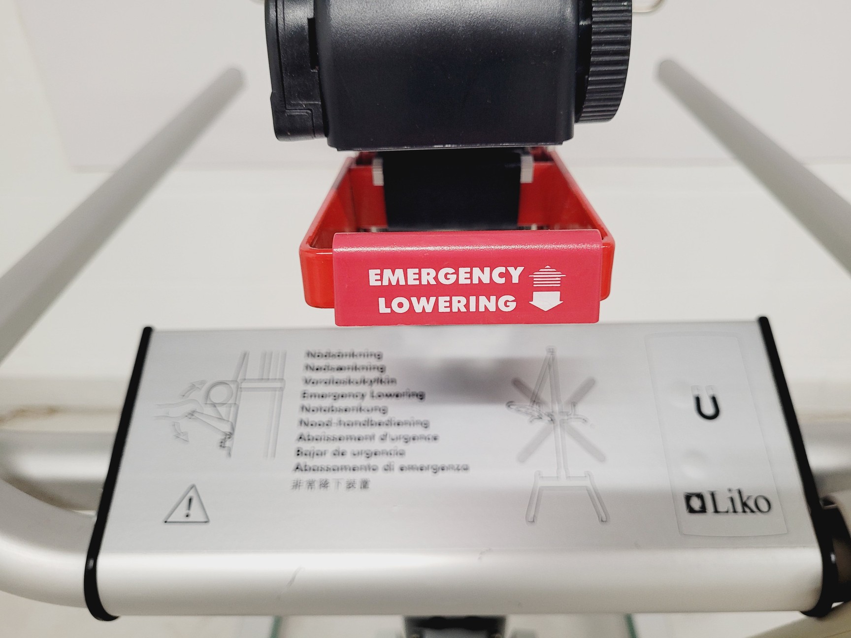 Image of Golvo 7007ES Patient Electric Hoist with Two Slings