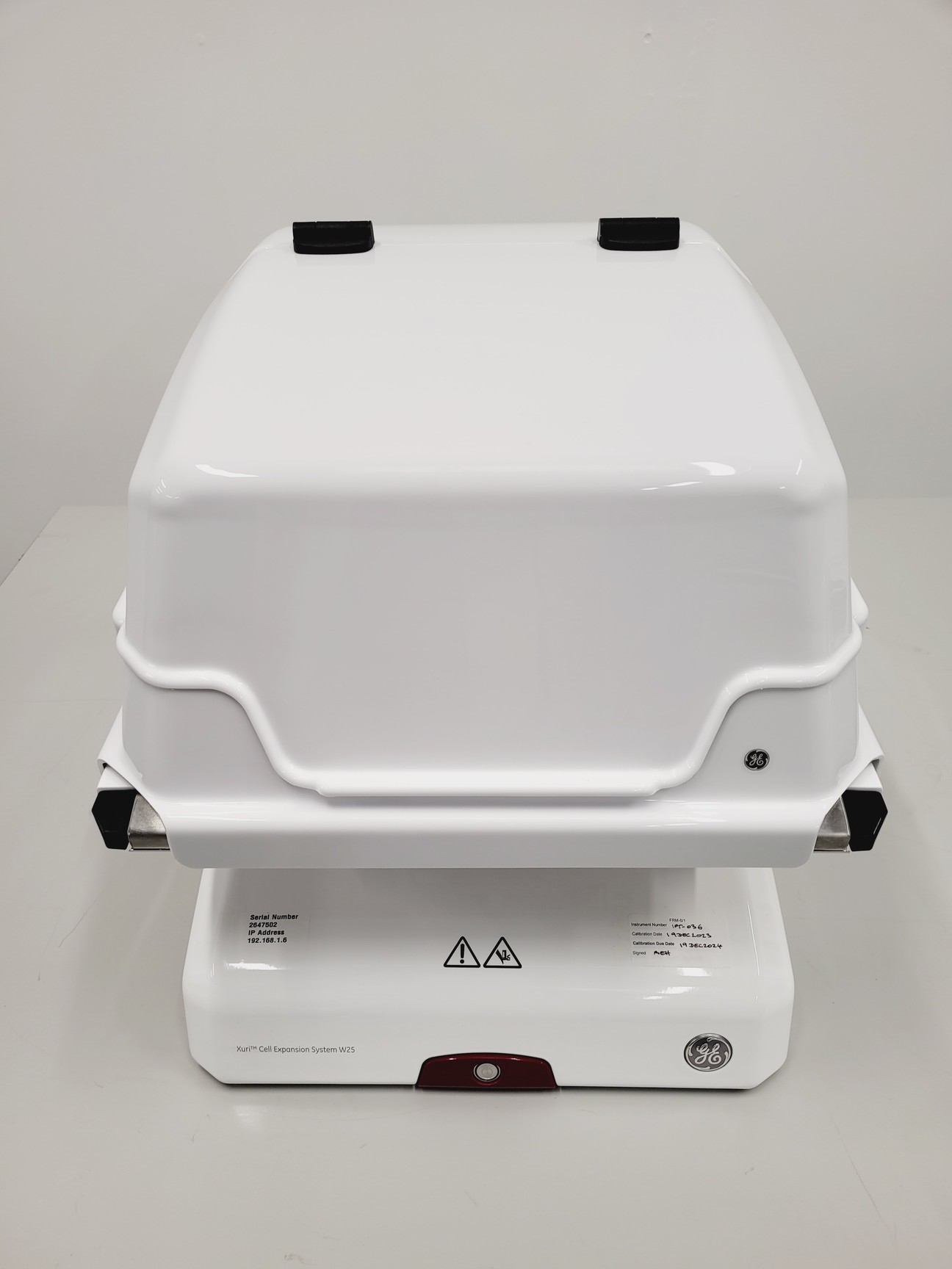 Image of GE Healthcare / Cytiva Model Xuri Cell Expansion System W25 Lab
