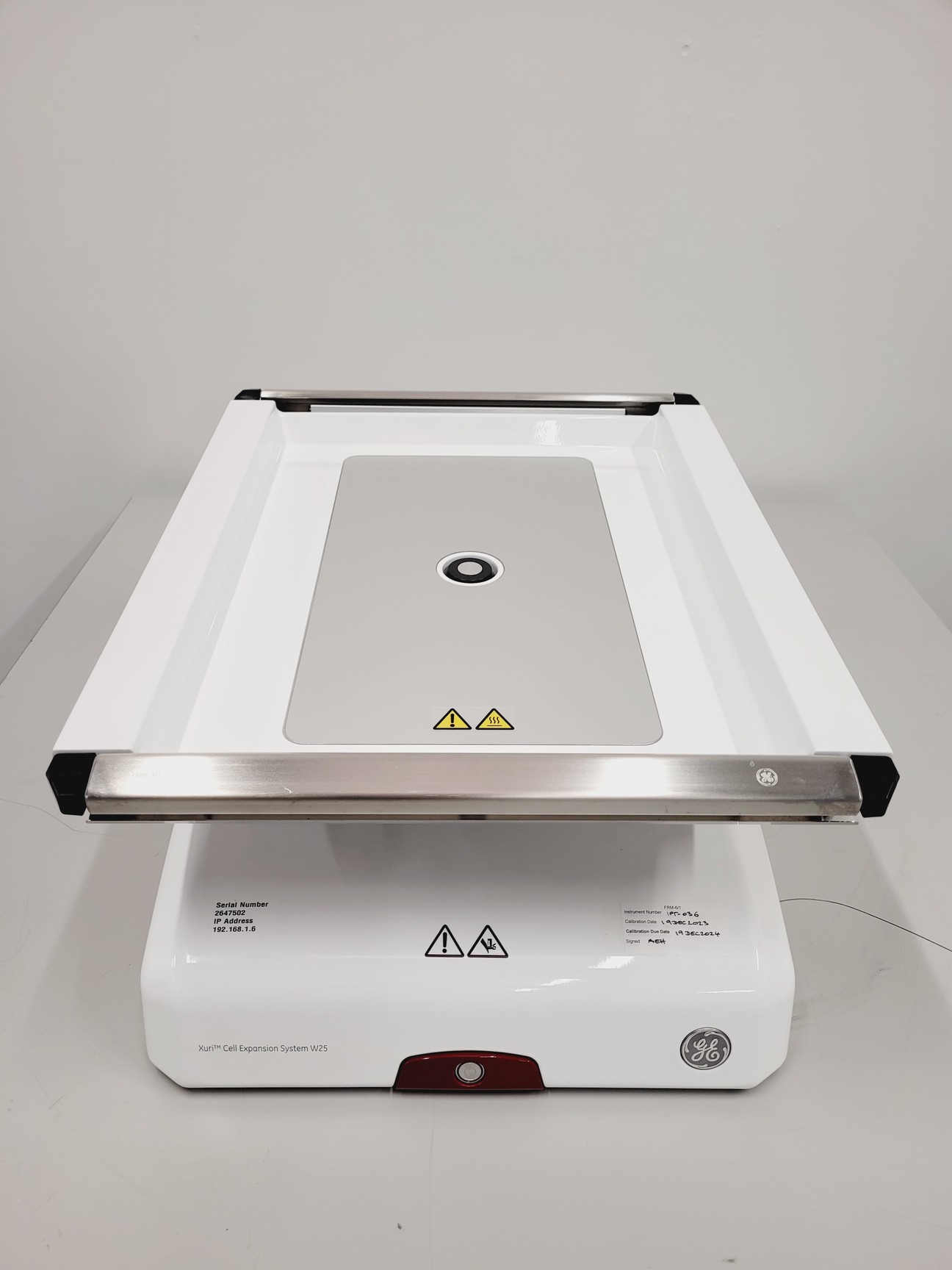 Image of GE Healthcare / Cytiva Model Xuri Cell Expansion System W25 Lab