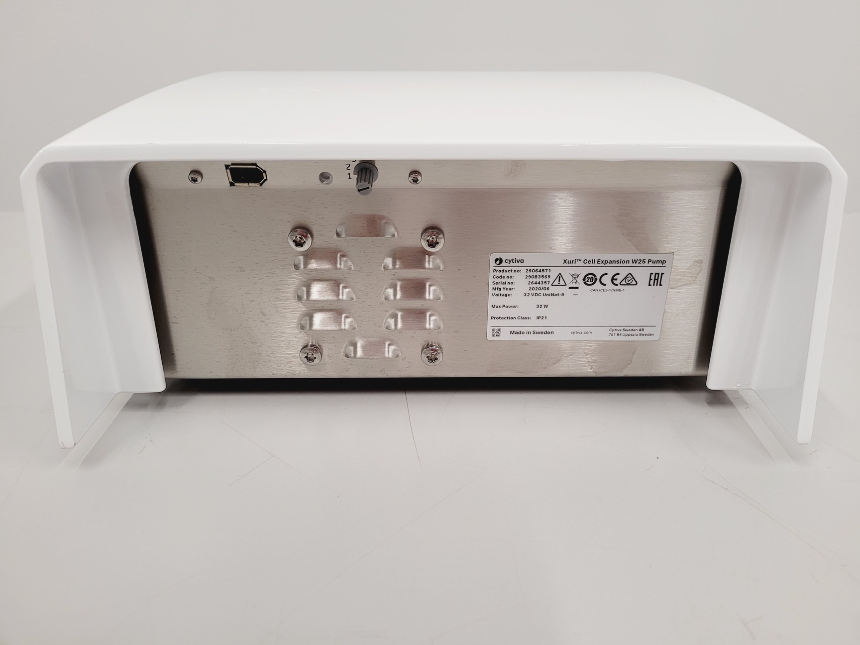 Image of GE Healthcare / Cytiva Model Xuri Cell Expansion System W25 Lab