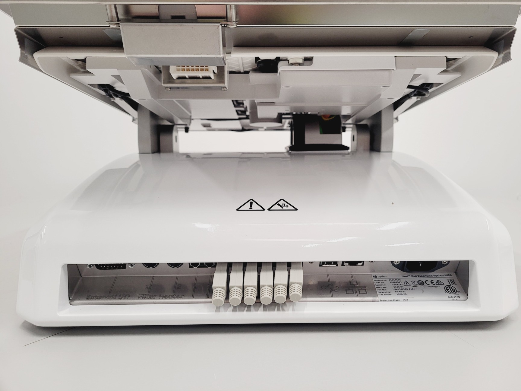 Image of GE Healthcare / Cytiva Xuri Cell Expansion System Model W25 Lab