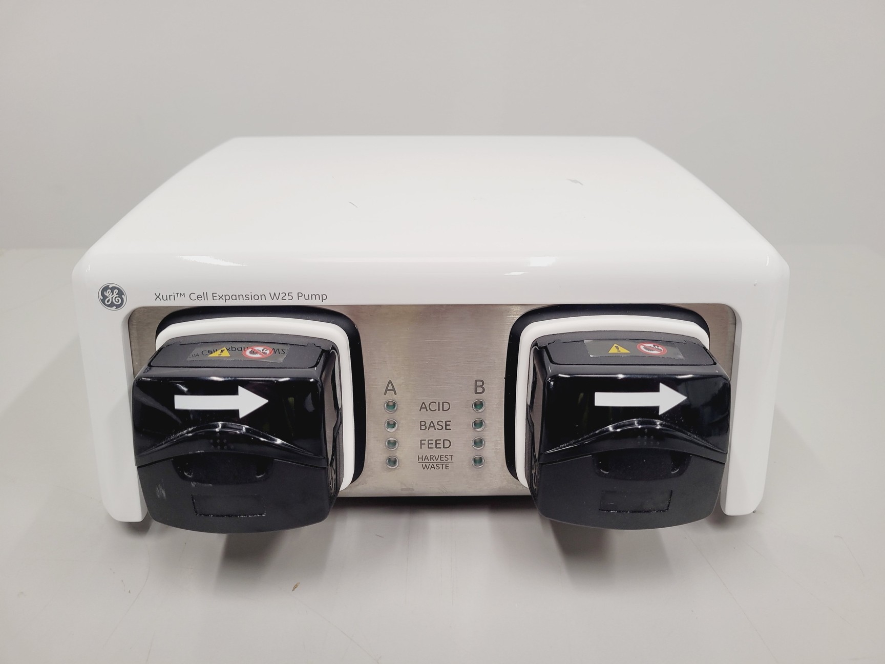 Image of GE Healthcare / Cytiva Xuri Cell Expansion System Model W25 Lab