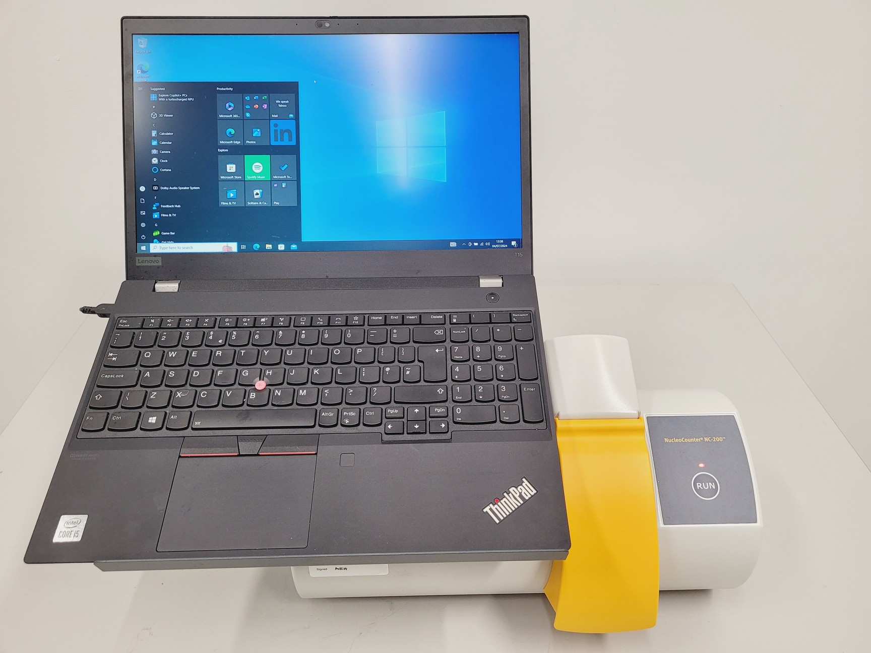 Image of Chemometec A/S NucleoCounter NC-200 Automated Cell Counter System Lab