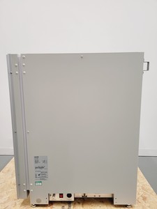 Thumbnail image of PHCBI CO2 Incubator Model MCO-170AICD-PE With Shelving And Tray Lab